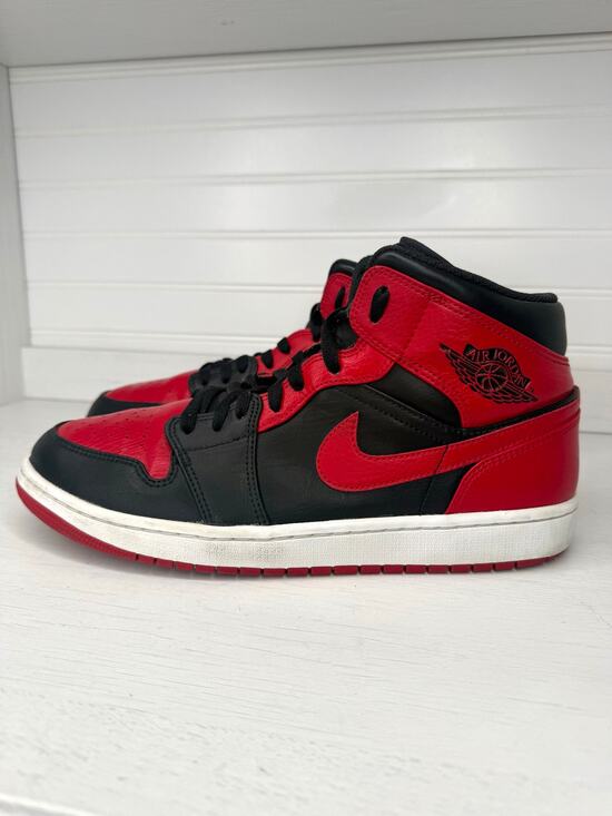 Air Jordan Other - Nike Air Jordan 1 Mid Banned 2020 Bred Black Red 554724-074 Men’s Size 10.5